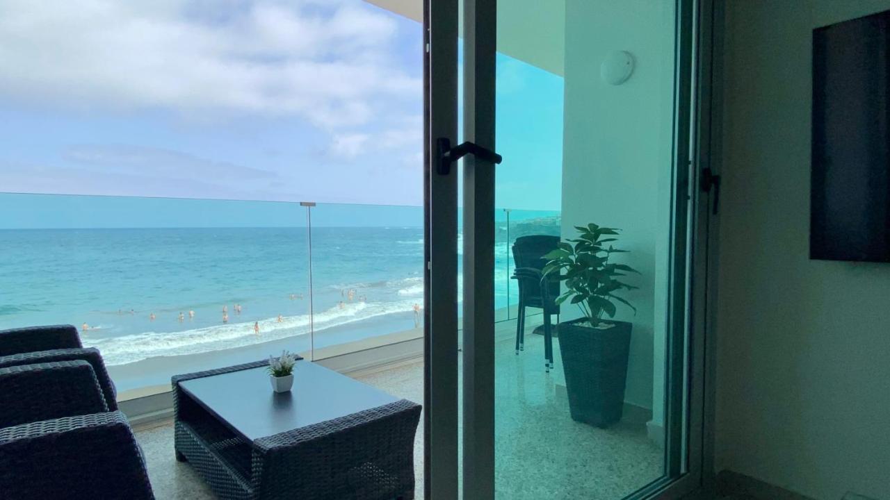 Hermoso Edificio Frente Al Mar Con Gran Terraza Y Hermosas Vistas Las Palmas de Gran Canaria Luaran gambar